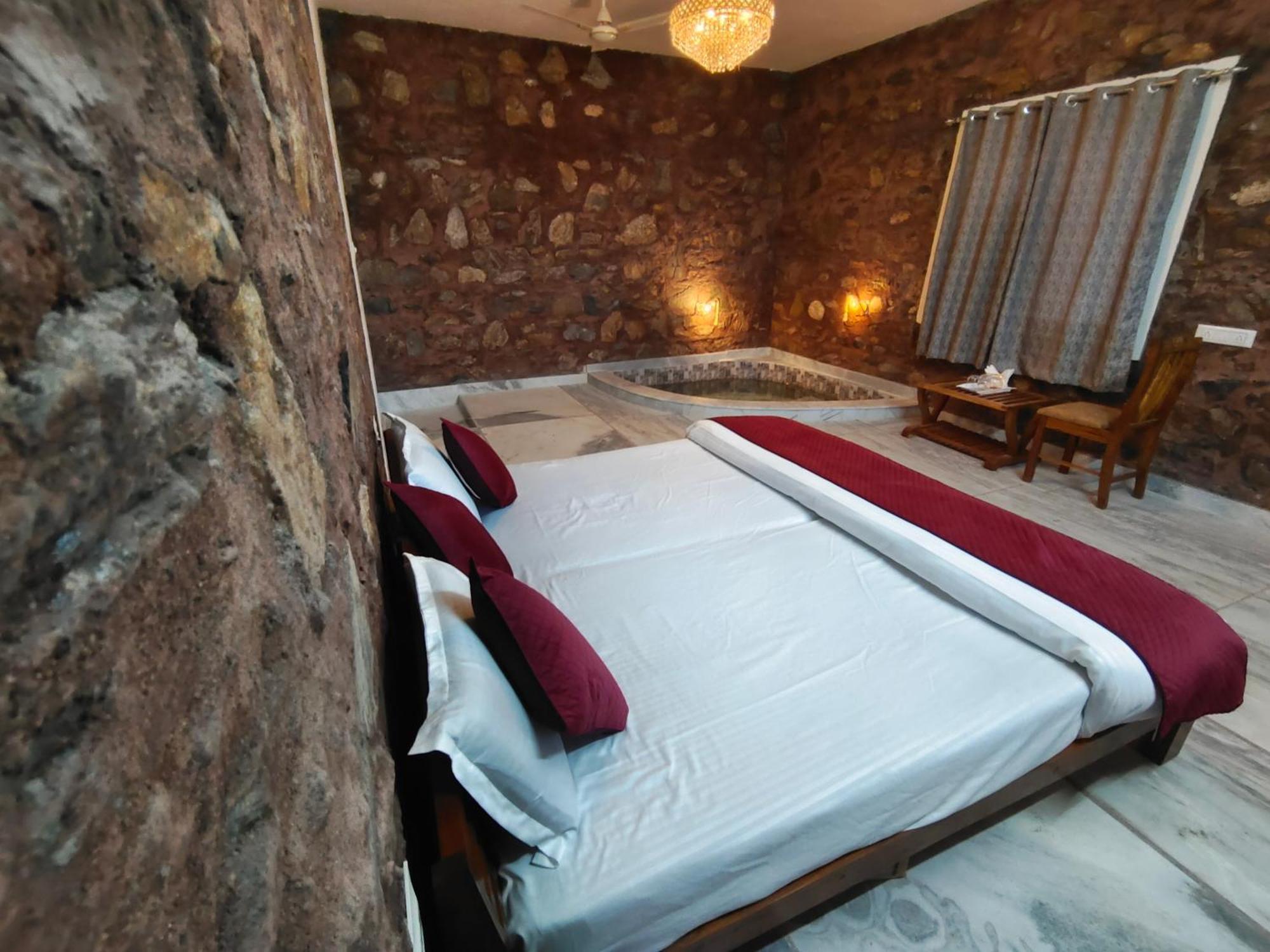 Jawai Wildlife Safari Camp Bed and Breakfast Nana Eksteriør billede